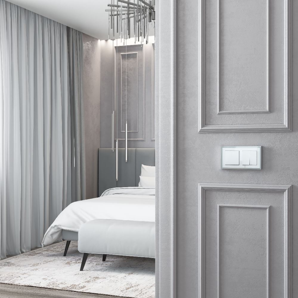 Рамка акриловая Werkel Baguette на 2 поста Белый / Серебро W0022850 — изображение 2