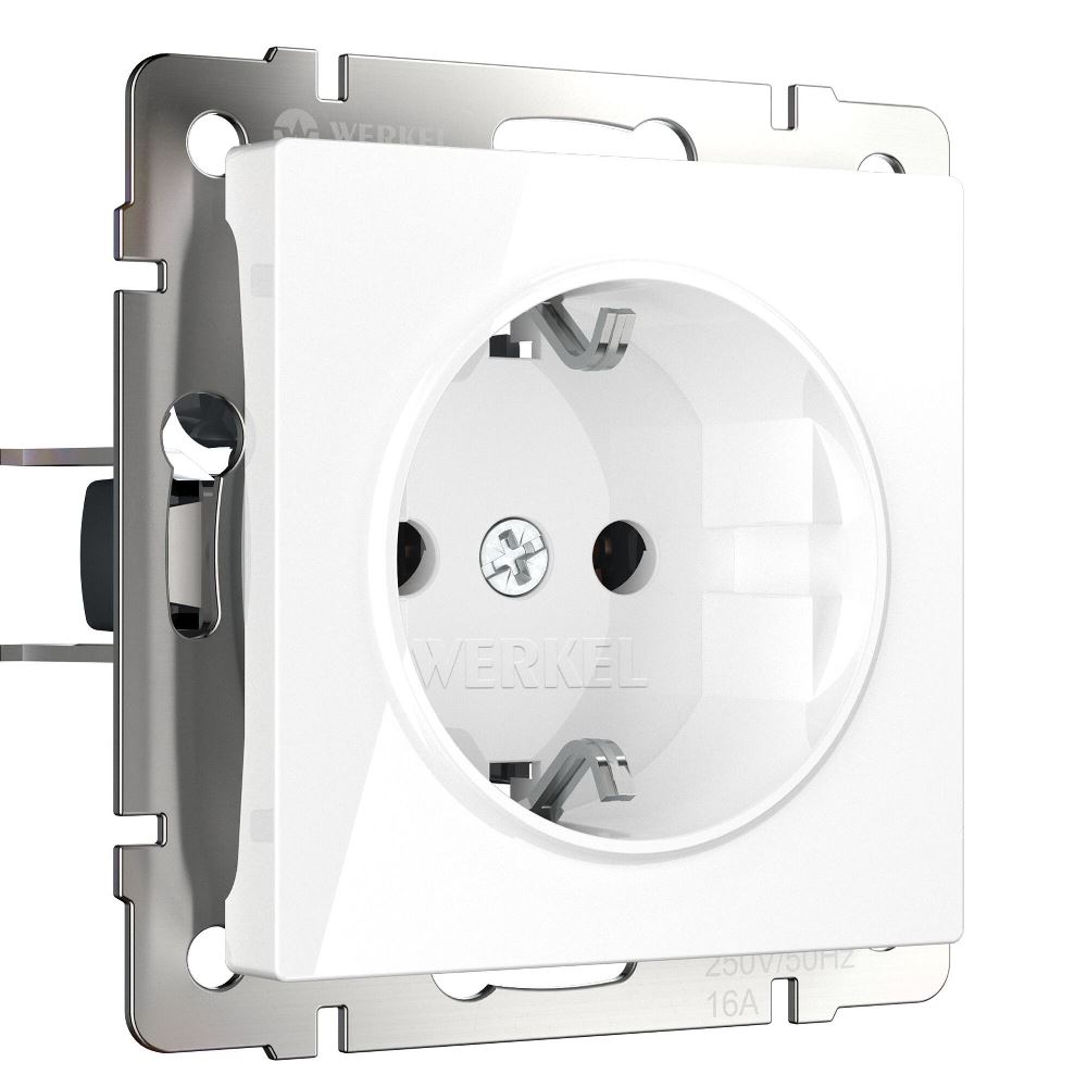 Розетка встраиваемая Werkel с заземлением Белый W1171001