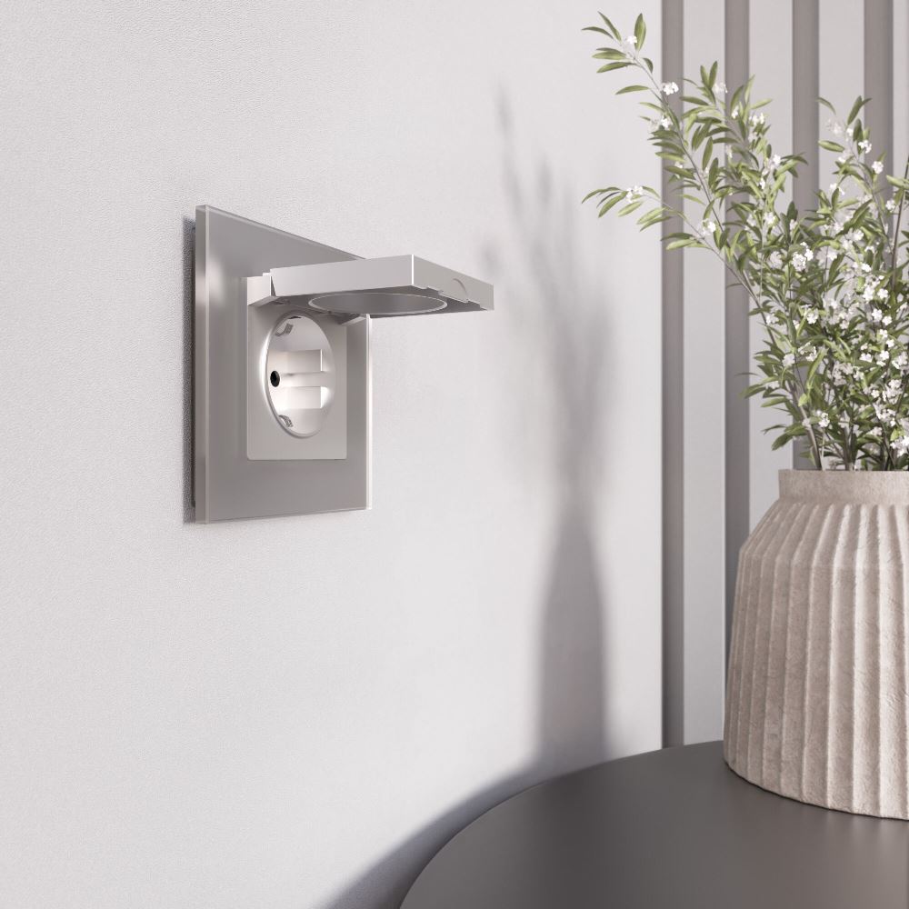 Розетка встраиваемая влагозащищенная Werkel с заземлением, шторками и защитной крышкой Серебрянный матовый W1171265 — изображение 2