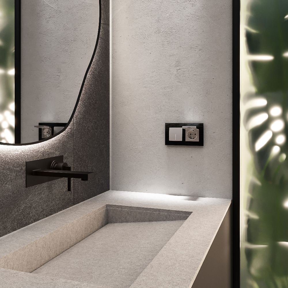 Розетка встраиваемая влагозащищенная Werkel с заземлением, шторками и защитной крышкой Серебрянный матовый W1171265 — изображение 3