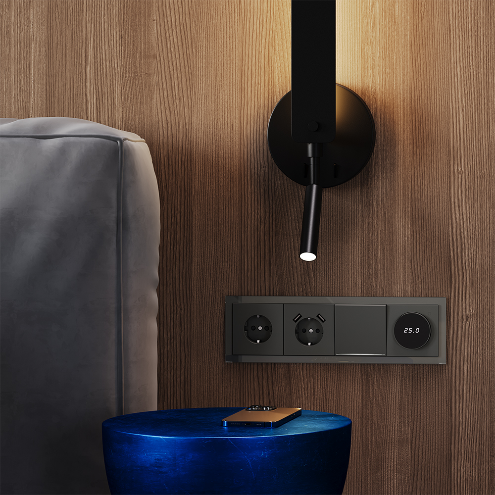 Рамка стеклянная Voltum S70 на 4 поста Титан глянцевый VLS110406 — изображение 3